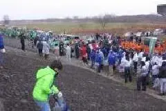 写真：第19回利根川クリーン作戦の様子