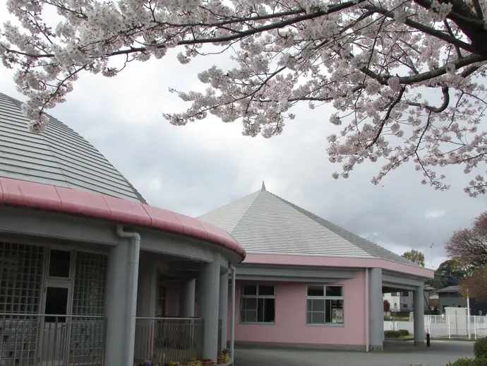 写真：北園保育所の外観