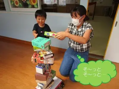 写真：ケーキタワー