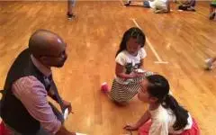 写真：ALT（外国語指導助手）