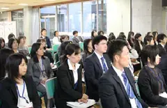 写真：スクールロイヤー