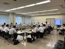 写真：第2回守谷市通学区域審議会の様子1