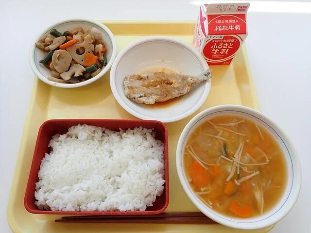 写真：9月13日（水曜）給食