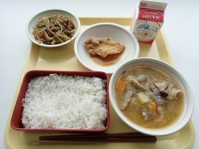 写真：8月28日（月曜）給食