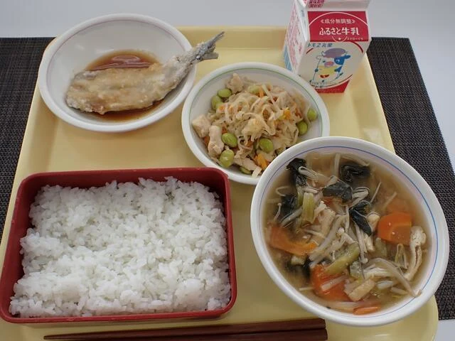 写真：6月15日（木曜）給食