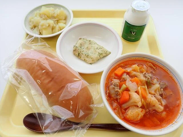 写真：5月9日（火曜）給食