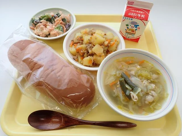 写真：5月16日（火曜）給食
