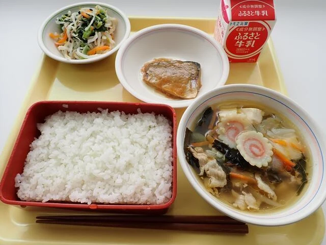 写真：5月22日（月曜）給食