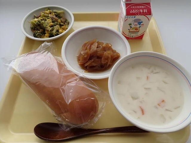 写真：4月25日（火曜）給食