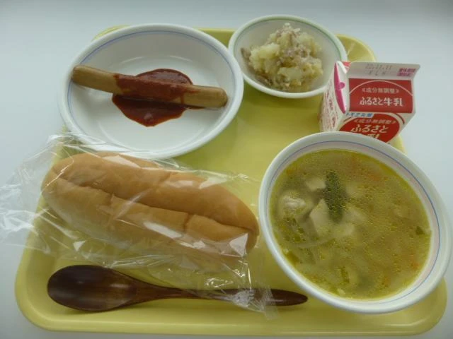 写真：11月1日（火曜）給食