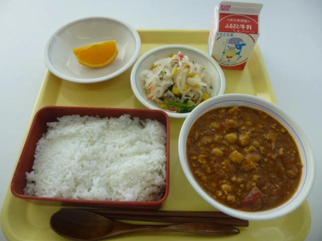 写真：11月24日（木曜）給食