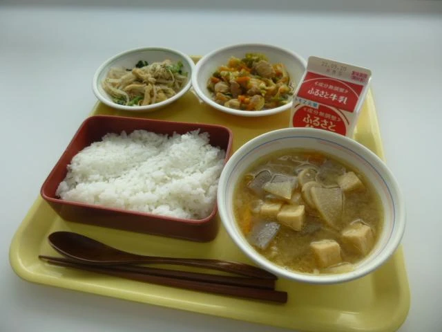 写真：9月8日（木曜）給食