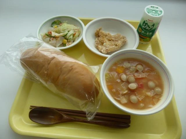 写真：8月30日（火曜）給食