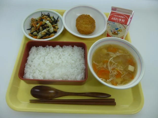写真：6月6日（月曜）給食
