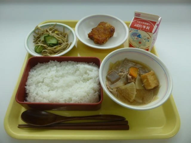 写真：5月16日（月曜）給食