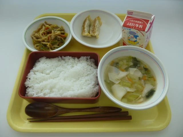 写真：5月30日（月曜）給食