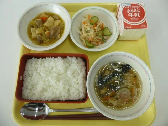 写真：4月11日（月曜）給食
