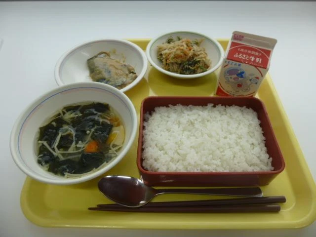 写真：4月18日（月曜）給食