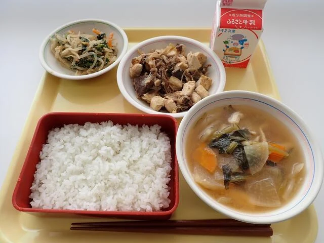 写真：6月19日（月曜）給食