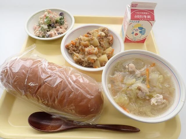 写真：5月29日（月曜）給食
