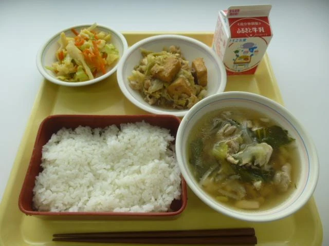 写真：3月6日（月曜）給食