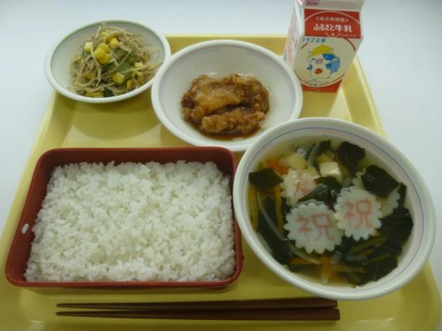 写真：3月13日（月曜）給食