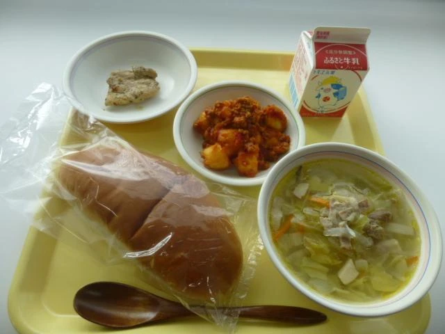 写真：12月9日（金曜）給食