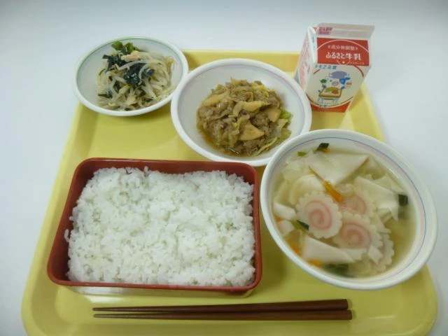写真：11月29日（火曜）給食