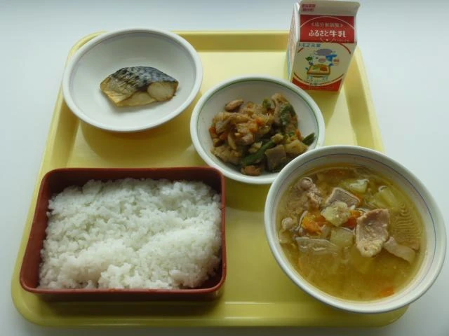 写真：10月12日（水曜）給食