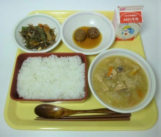 写真：10月13日（木曜）給食