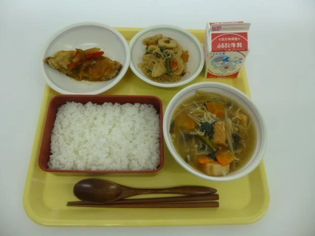 写真：7月4日（月曜）給食