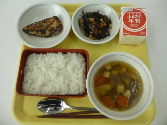 写真：4月11日（月曜）給食