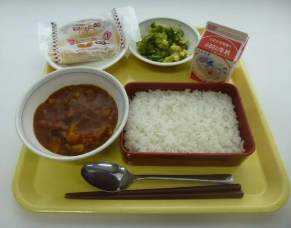 写真：4月18日（月曜）給食