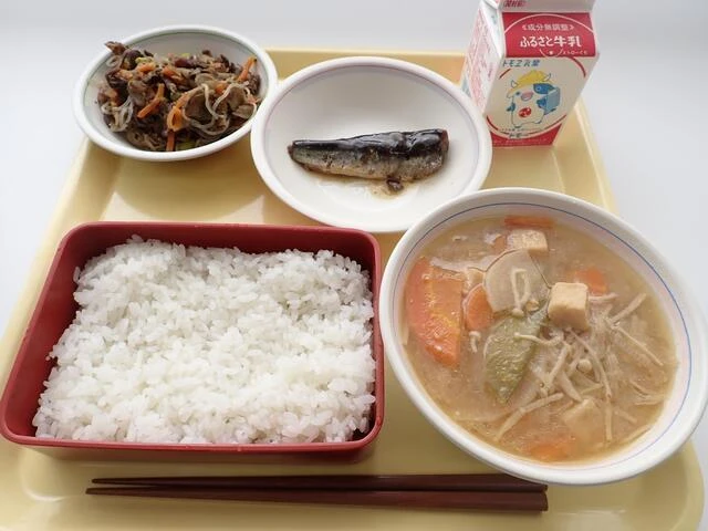 写真：6月1日（木曜）給食