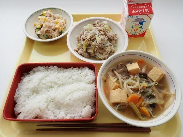 写真：5月15日（月曜）給食