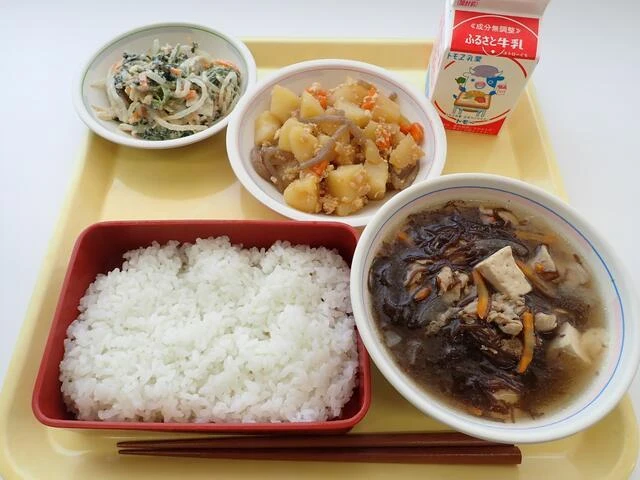 写真：5月16日（火曜）給食