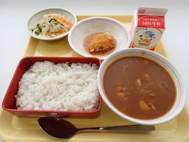 写真：4月13日（木曜）給食