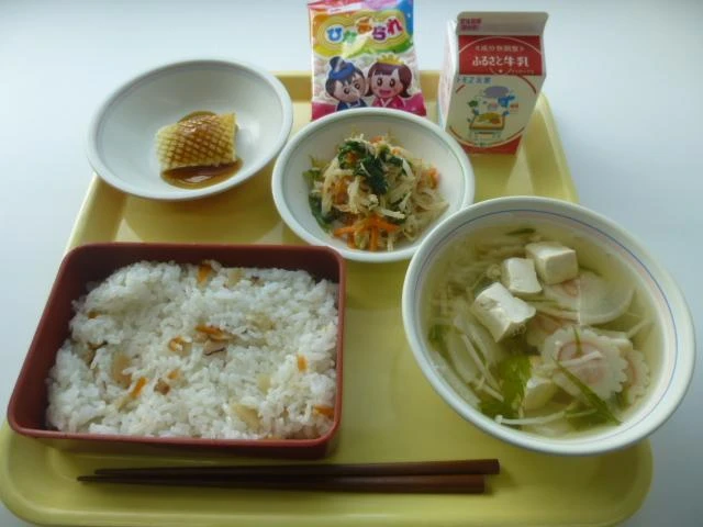 写真：3月2日（木曜）給食