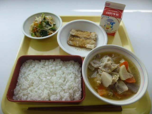 写真：3月22日（水曜）給食