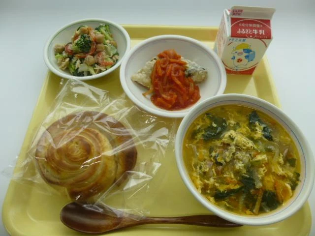 写真：12月5日（月曜）給食