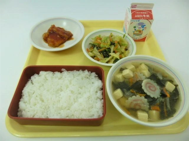 写真：11月14日（月曜）給食
