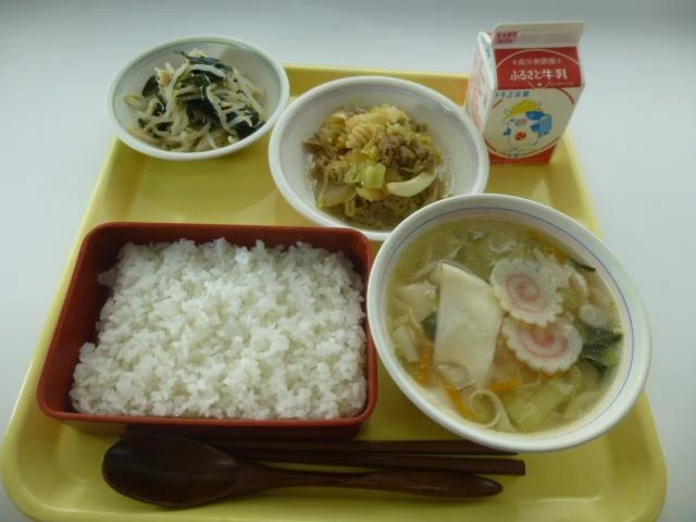 写真：11月28日（月曜）給食
