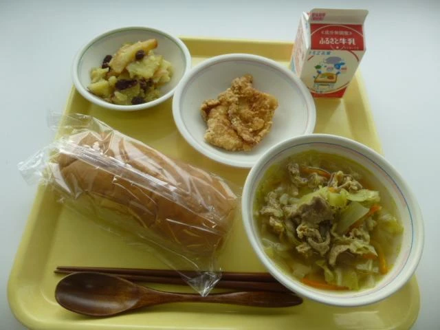 写真：11月30日（水曜）給食