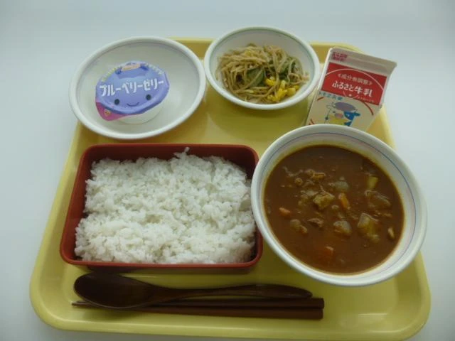 写真：10月6日（木曜）給食