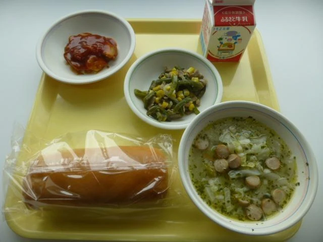 写真：10月12日（水曜）給食