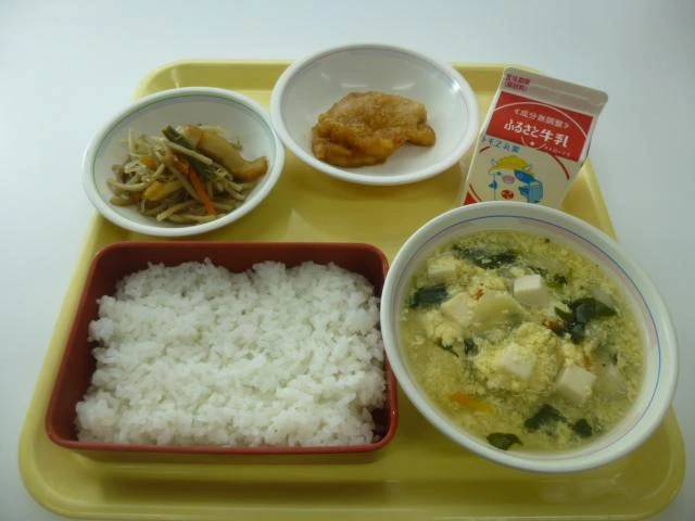 写真：10月17日（月曜）給食