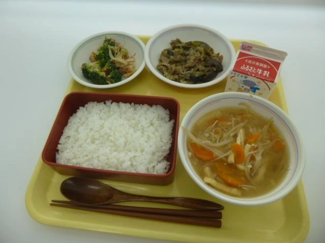 写真：9月5日（月曜）給食