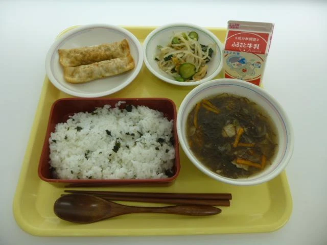 写真：8月25日（木曜）給食