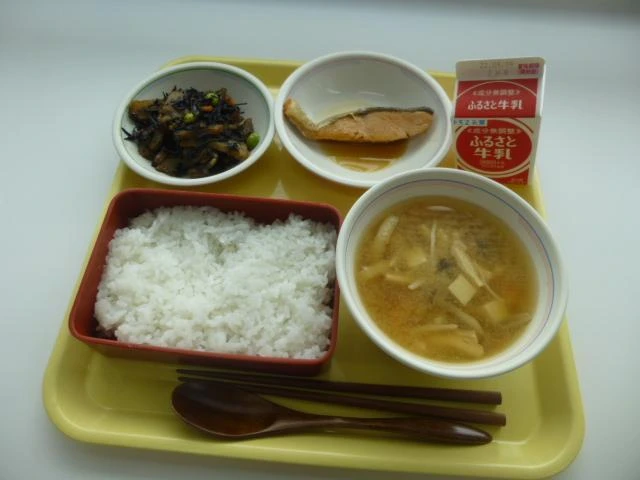 写真：8月30日（火曜）給食