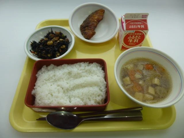 写真：4月15日（金曜）給食